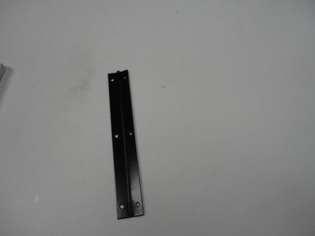Metal hinge